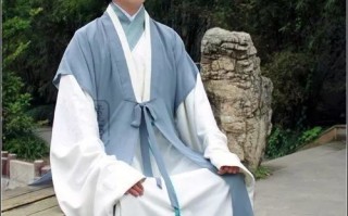 汉服道袍内搭怎么穿，汉服道袍内搭怎么穿好看